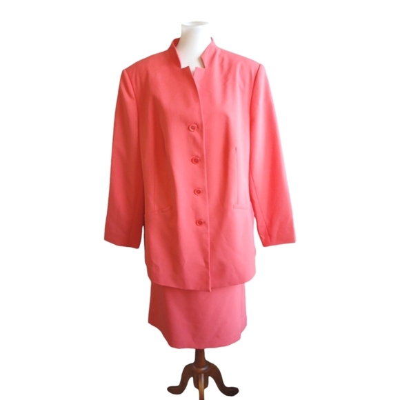 NEW Plus Size Skirt Suit Set Melon/Pink bt C.J. Phillips Size 20W - Picture 2 of 10